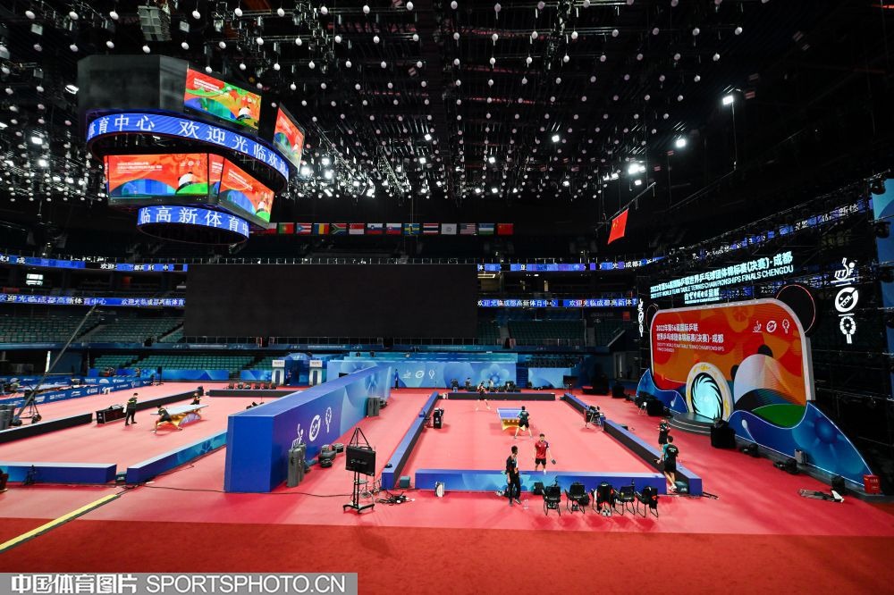 看呆众人！三球这记助攻太逆天 再看魔术师也不过如此